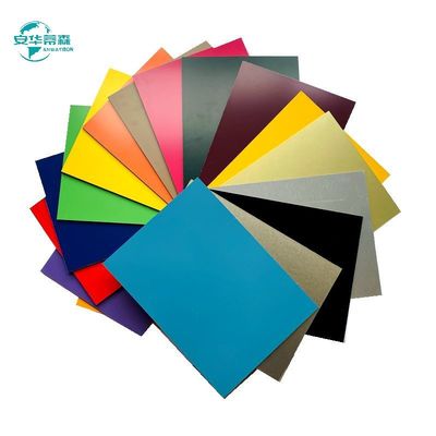 Kolor stały ACP Obłoki ścienne zewnętrzne PE Powłoka PVDF Glossy Composite